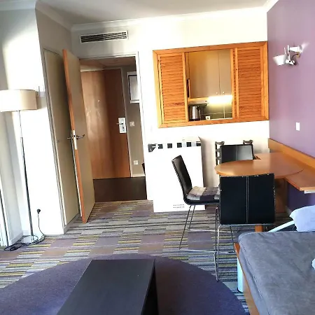 Adagio Porte De Versailles Paris Apartment *